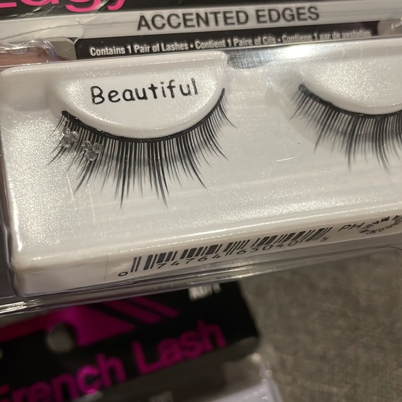 COPY - Ardell Edgy Accented Edges 410 & Laflare 3D French Lashes A071 Bundle - Picture 5 of 9